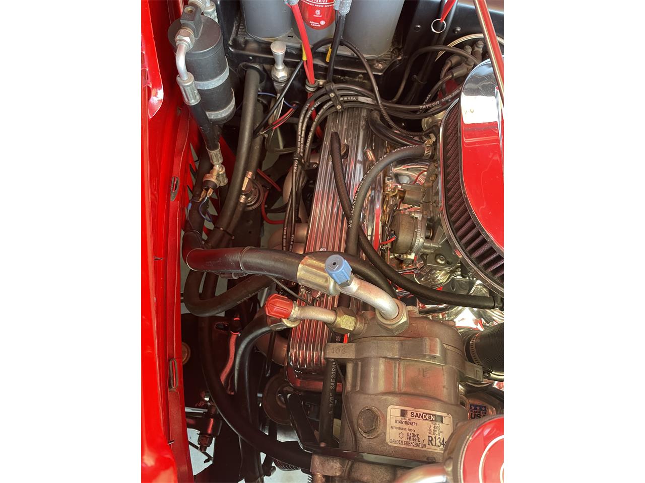 Ford-Tudor-1937-Red-Gary-23