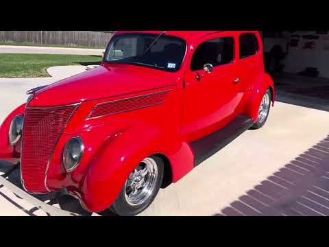 Ford-Tudor-1937-Red-Gary-8