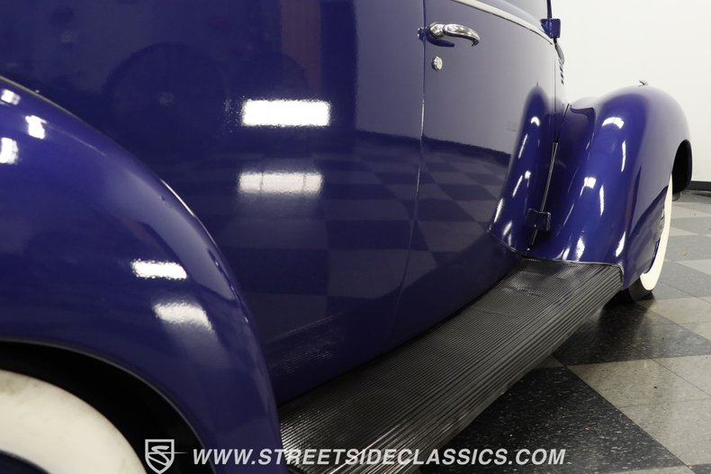 Ford-Tudor-1938-Dark-Blue-Gray-2