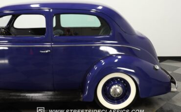 Ford-Tudor-1938-Dark-Blue-Gray-31