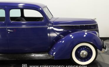 Ford-Tudor-1938-Dark-Blue-Gray-4