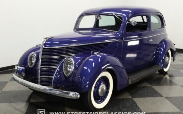 Ford-Tudor-1938-Sedan-17