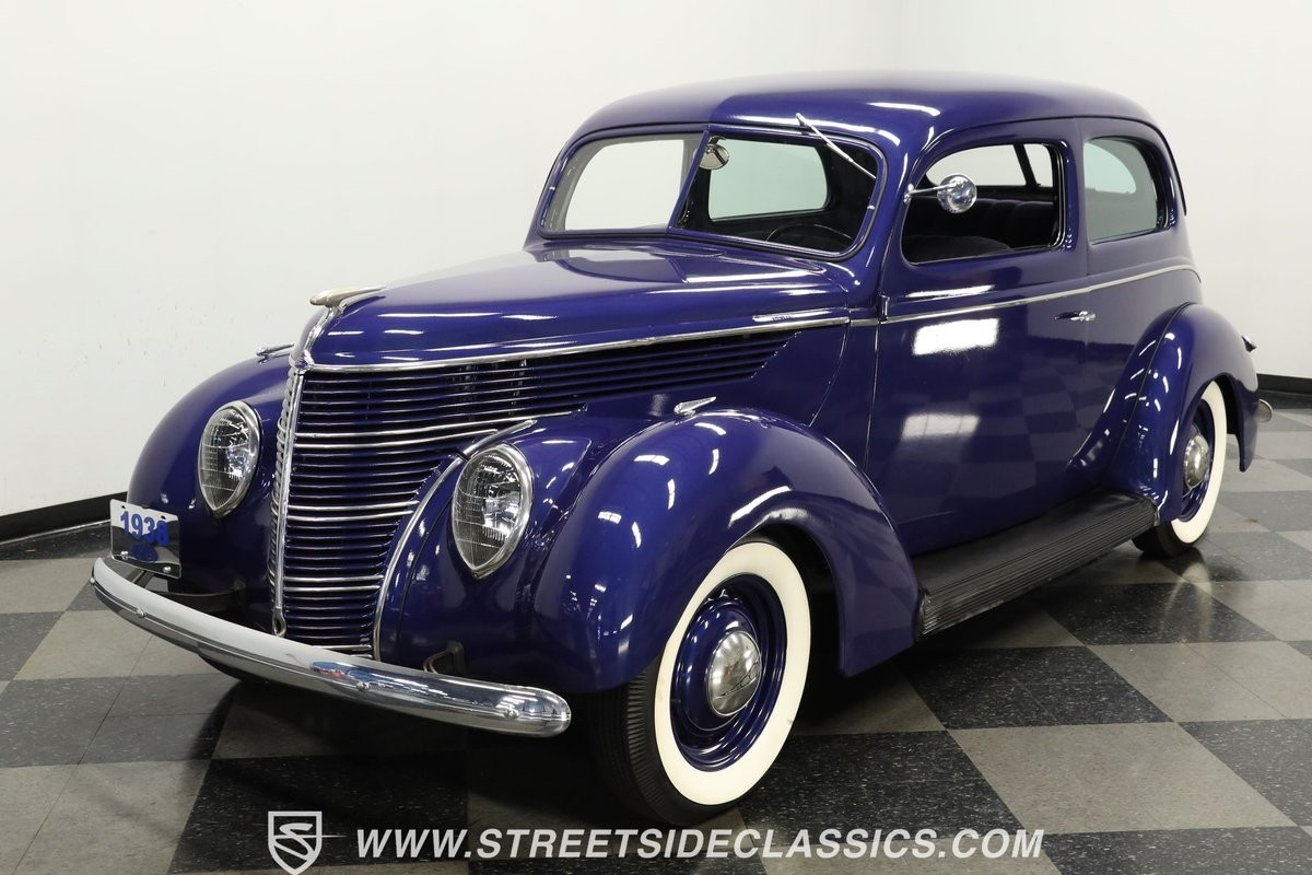 Ford-Tudor-1938-Sedan-17