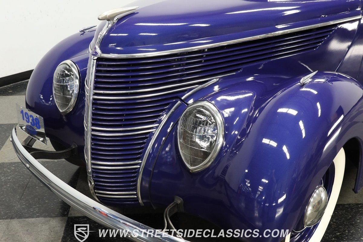 Ford-Tudor-1938-Sedan-18