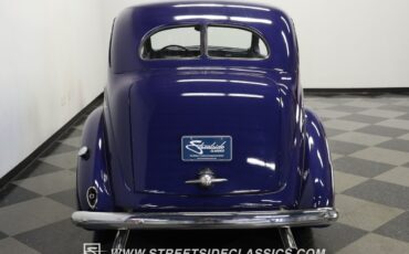 Ford-Tudor-1938-Sedan-8