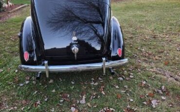Ford-Tudor-1939-Black-4