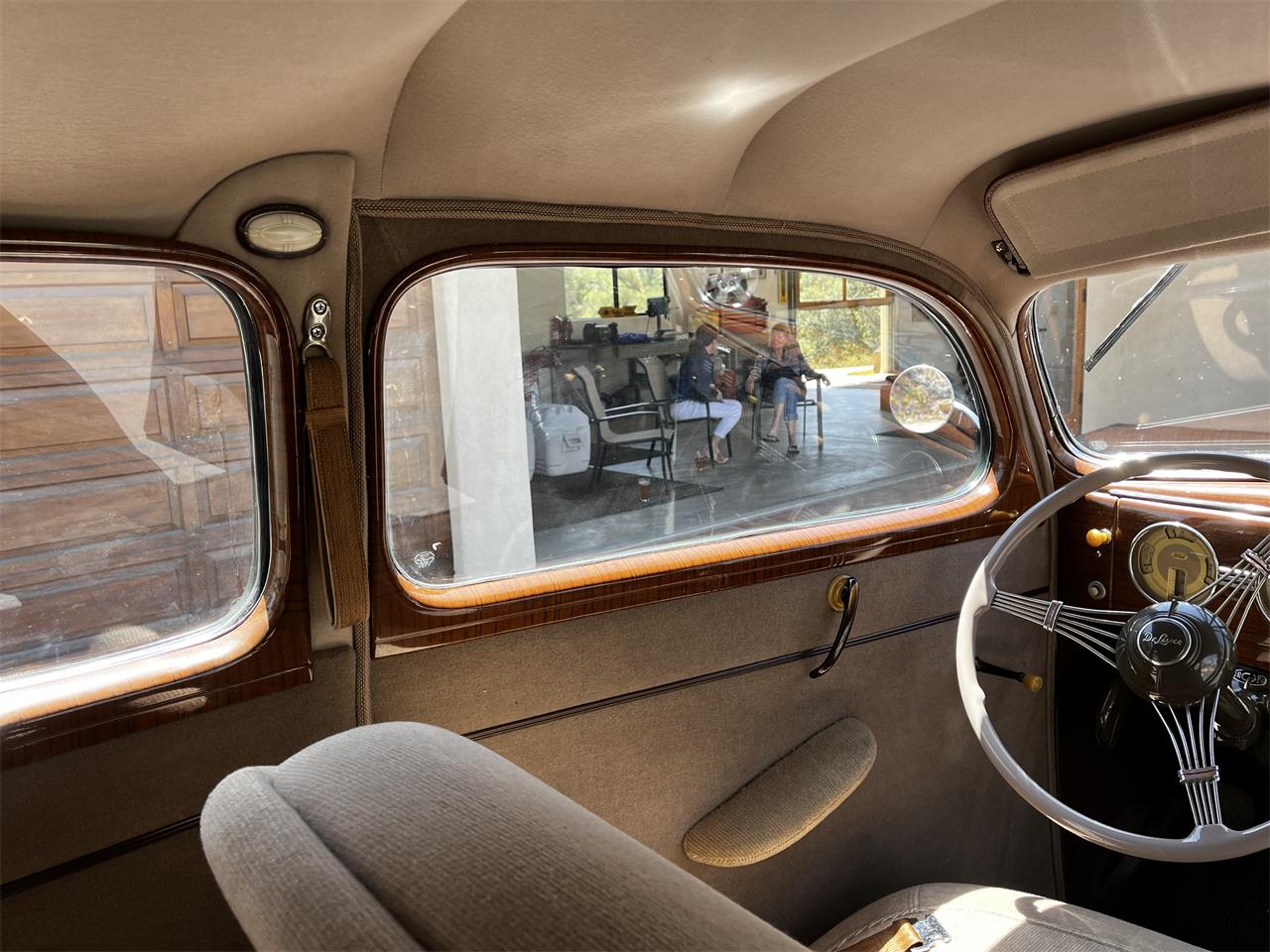 Ford-Tudor-1939-Dartmouth-Green-Tan-10