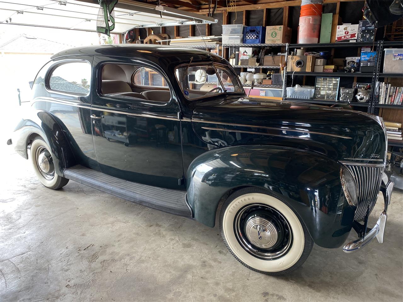 Ford-Tudor-1939-Dartmouth-Green-Tan-3