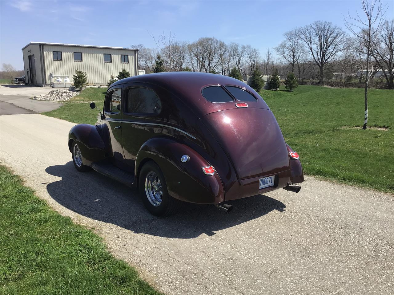 Ford-Tudor-1940-Maroon-Tan-leather-11
