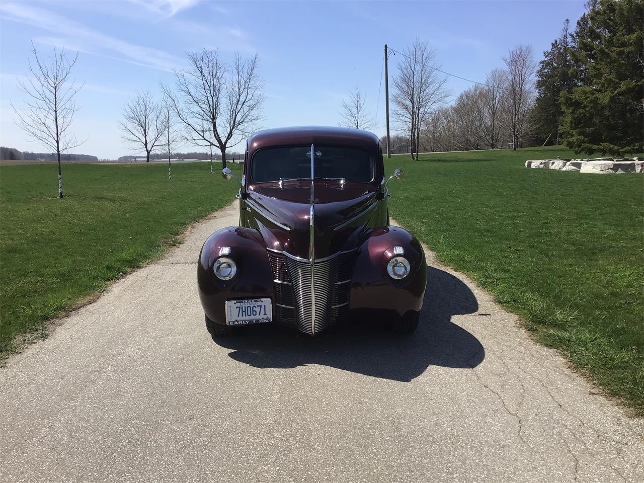 Ford-Tudor-1940-Maroon-Tan-leather-7