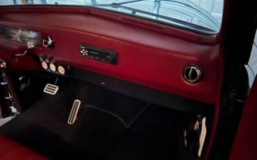 Ford-Tudor-1946-Black-Red-7
