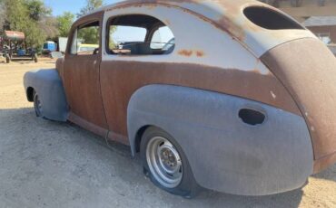 Ford-Tudor-1947-13