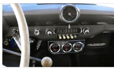 Ford-Tudor-1949-Black-Gray-13