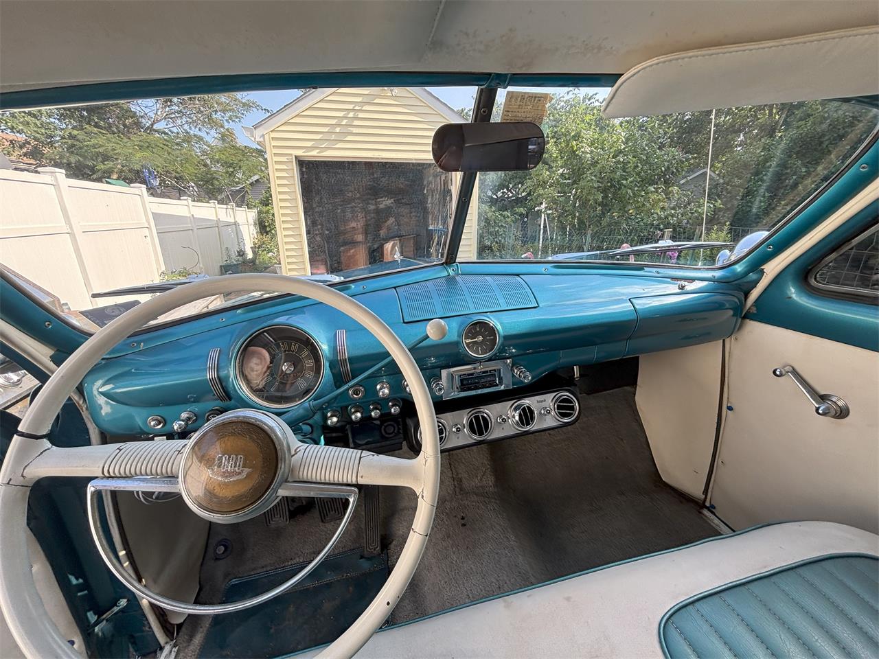 Ford-Tudor-1949-Green-Blue-Green-Blue-6