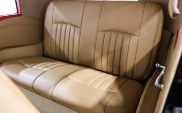 Ford-Victoria-1930-Black-Tan-22