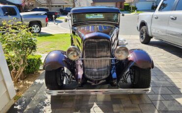 Ford-Victoria-1931-Burgundy-Tan-1