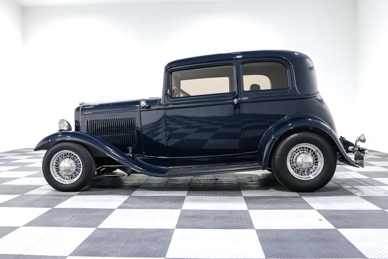 Ford-Victoria-1932-BLUE-Blue-2