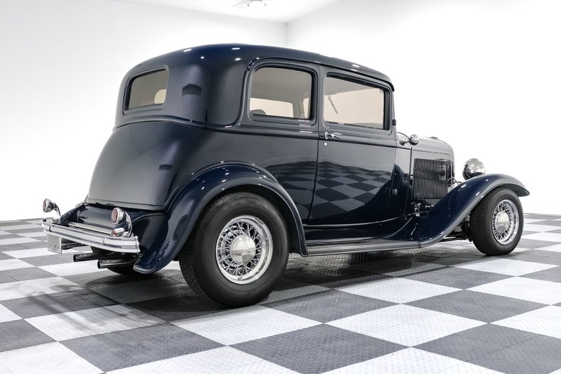 Ford-Victoria-1932-BLUE-Blue-5