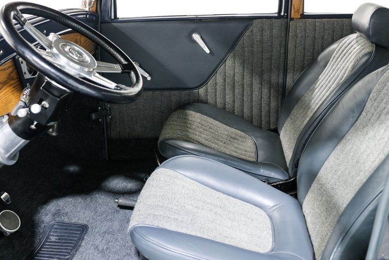 Ford-Victoria-1932-BLUE-Blue-9