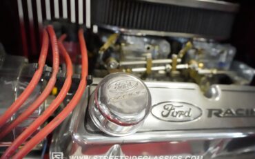 Ford-Victoria-1932-Burgundy-Dark-Gray-22