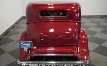 Ford-Victoria-1932-Burgundy-Dark-Gray-27