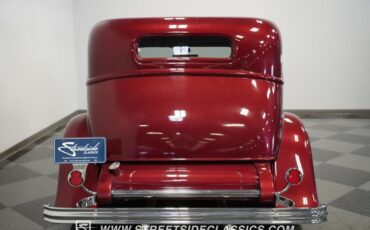 Ford-Victoria-1932-Burgundy-Dark-Gray-29