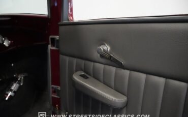Ford-Victoria-1932-Burgundy-Dark-Gray-36