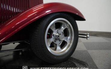 Ford-Victoria-1932-Burgundy-Dark-Gray-37