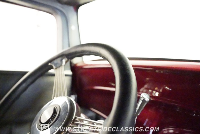 Ford-Victoria-1932-Burgundy-Dark-Gray-49