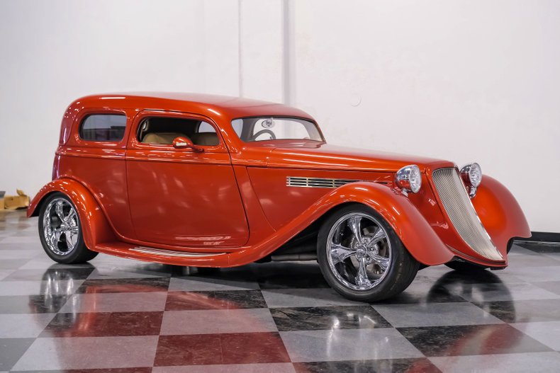Ford-Victoria-1933-Tangerine-Orange-Doe-Skin-Tan-11