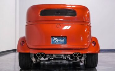 Ford-Victoria-1933-Tangerine-Orange-Doe-Skin-Tan-15