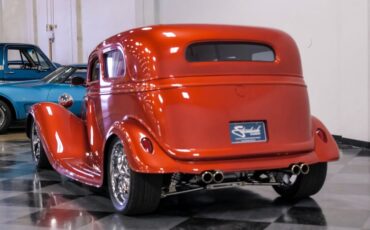 Ford-Victoria-1933-Tangerine-Orange-Doe-Skin-Tan-18