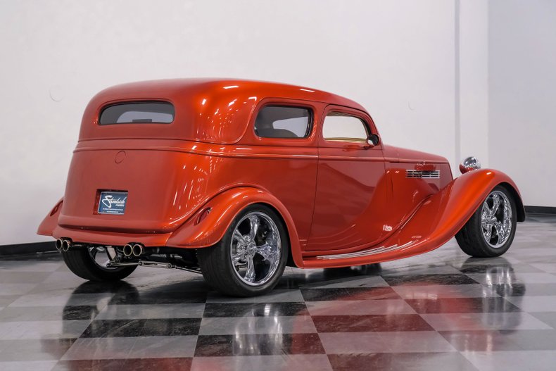 Ford-Victoria-1933-Tangerine-Orange-Doe-Skin-Tan-21
