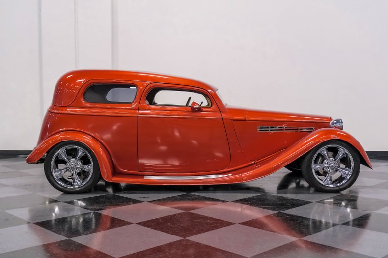 Ford-Victoria-1933-Tangerine-Orange-Doe-Skin-Tan-22
