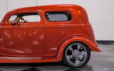 Ford-Victoria-1933-Tangerine-Orange-Doe-Skin-Tan-29