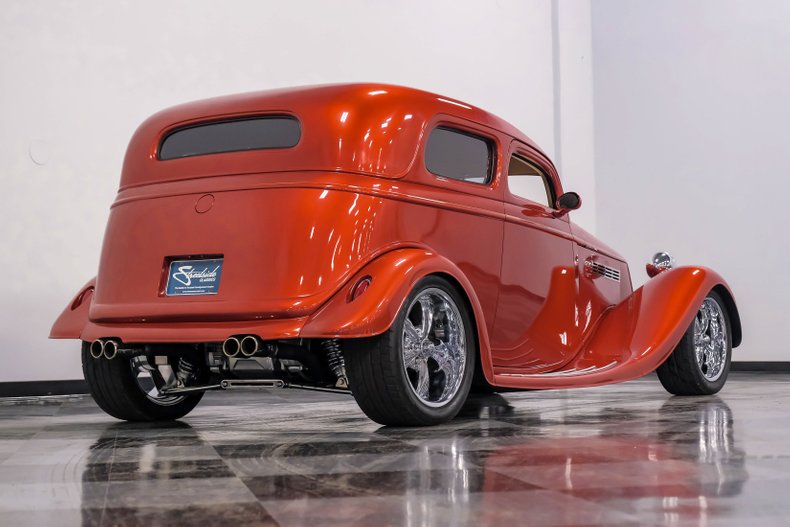 Ford-Victoria-1933-Tangerine-Orange-Doe-Skin-Tan-31