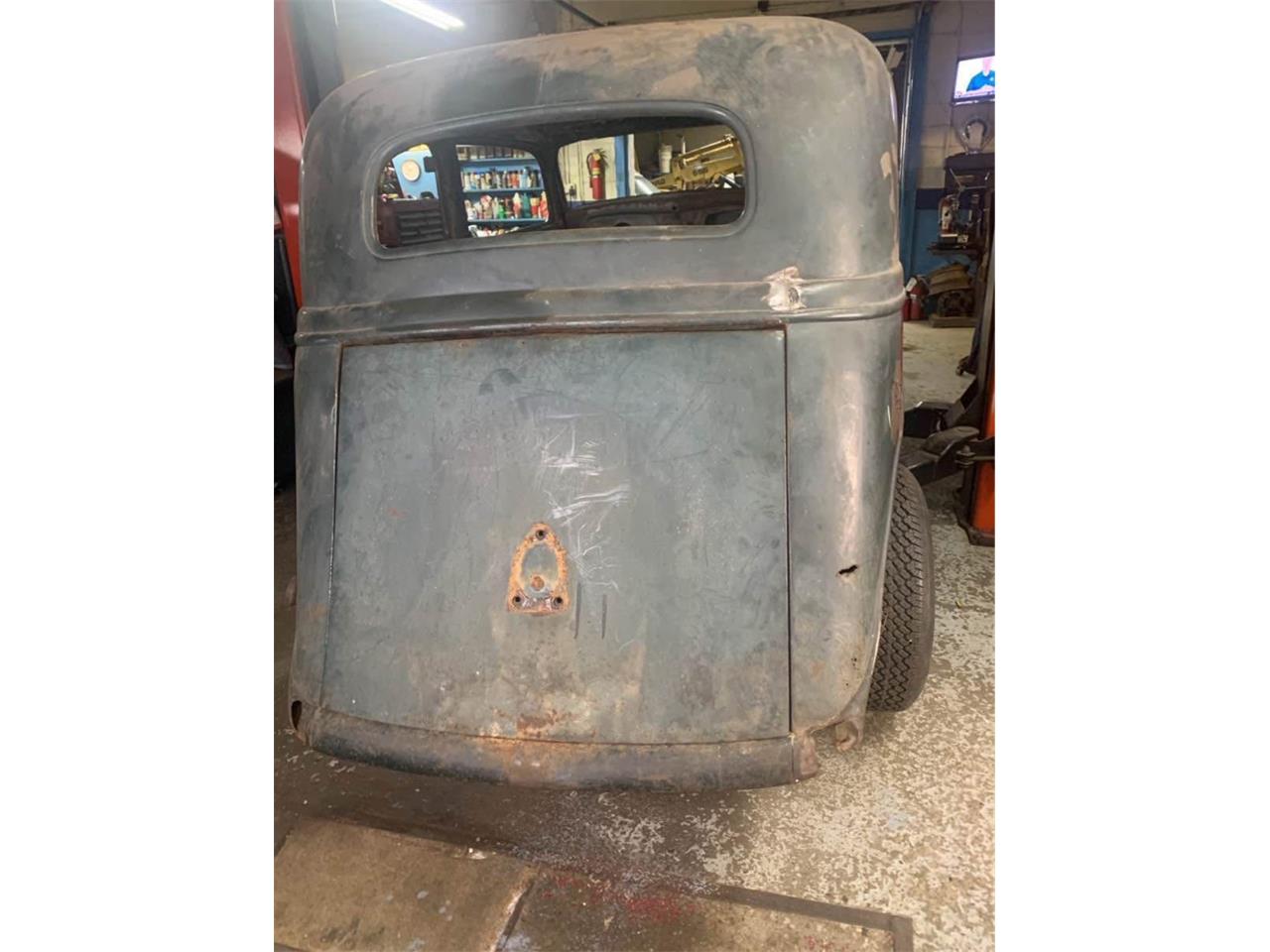 Ford-Victoria-1934-4