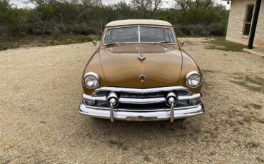 Ford-Victoria-1951-GoldBronze-Beige-2