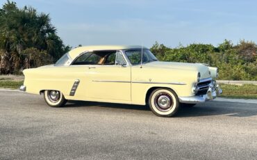 Ford-Victoria-1952-11