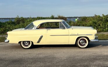 Ford-Victoria-1952-12