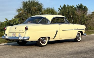 Ford-Victoria-1952-13