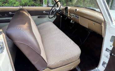 Ford-Victoria-1952-32