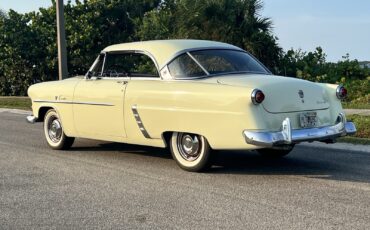 Ford-Victoria-1952-4