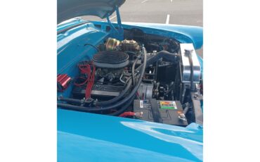 Ford-Victoria-1954-Lagoon-blue-Blue-and-white-3