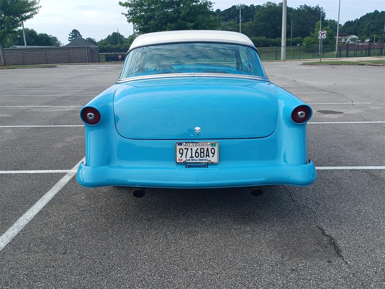 Ford-Victoria-1954-Lagoon-blue-Blue-and-white-7