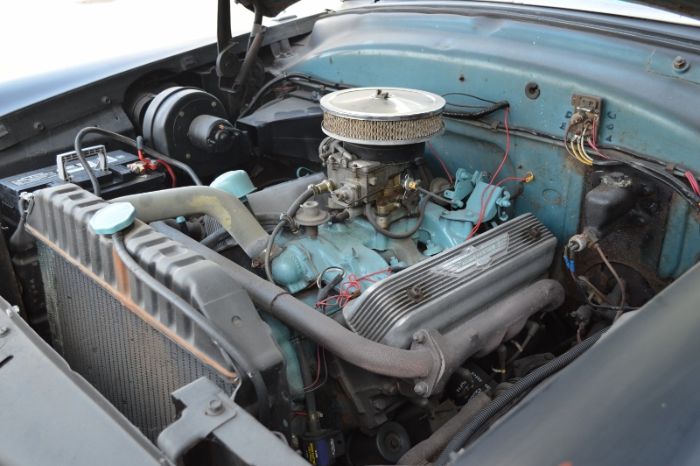 Ford-Victoria-1954-Matte-Black-BlueWhite-17