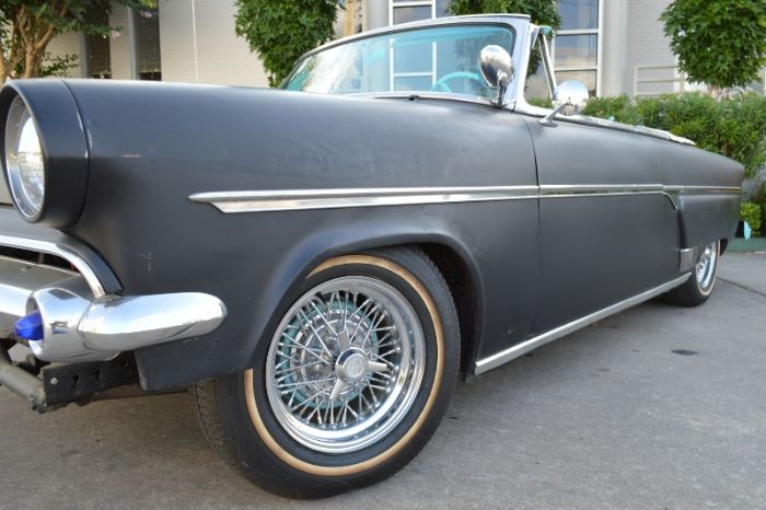 Ford-Victoria-1954-Matte-Black-BlueWhite-24