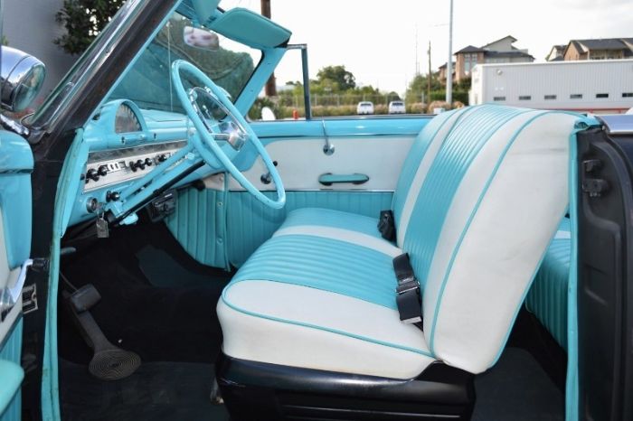 Ford-Victoria-1954-Matte-Black-BlueWhite-30