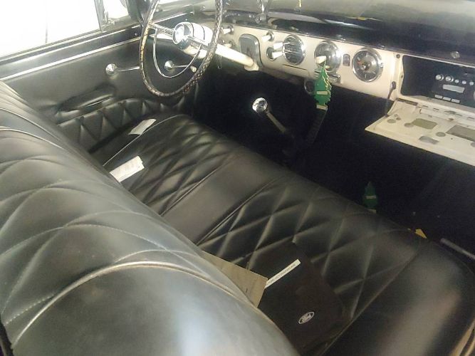 Ford-Victoria-1955-1