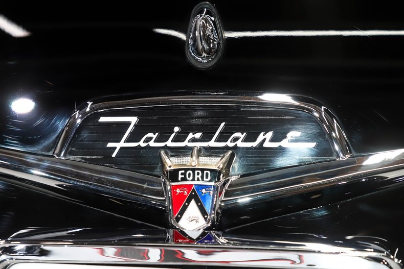 Ford-Victoria-1956-Raven-Black-Black-40